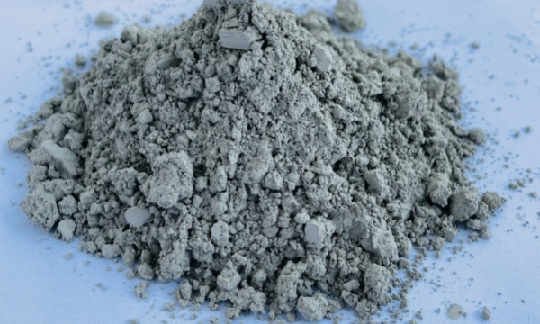 如何使用綠碳化硅微粉砂輪進行高效鉆孔？